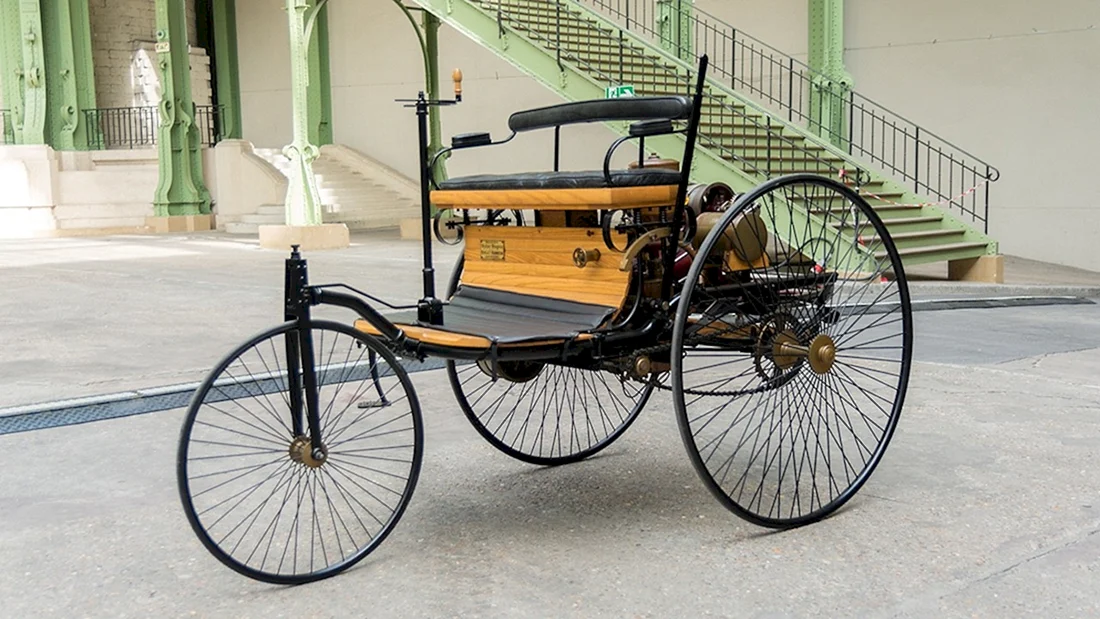Автомобиль Карл Бенц 1885