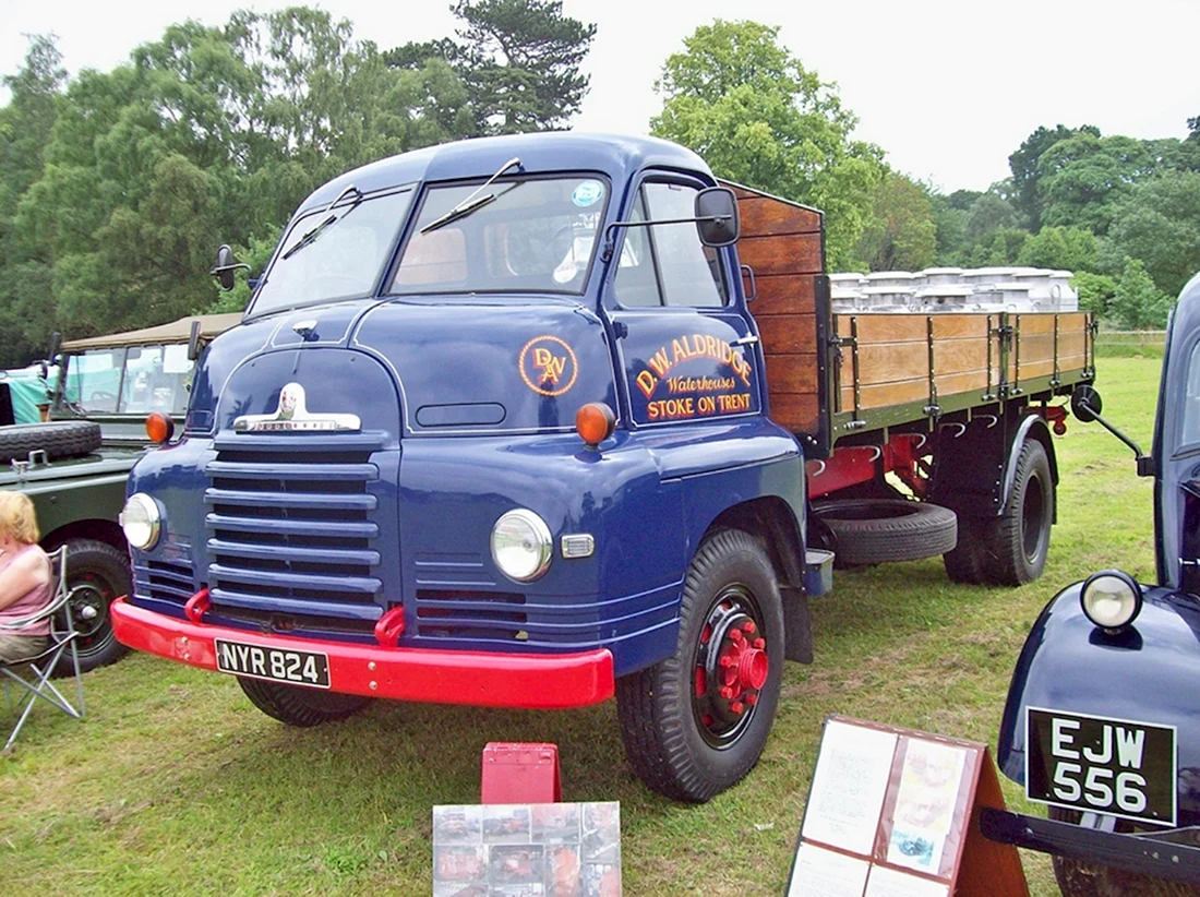Bedford грузовик