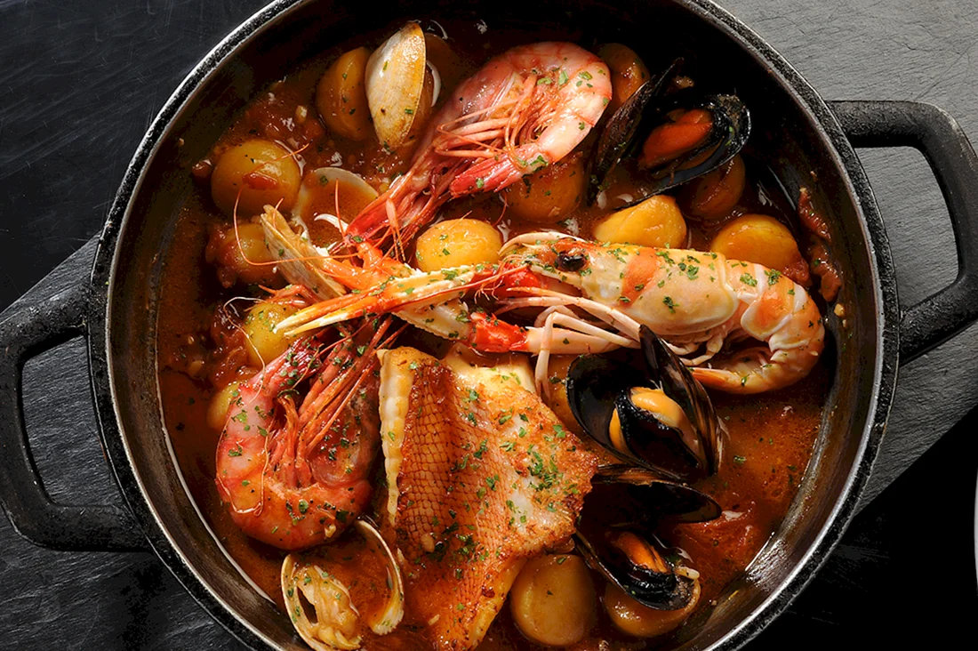 Блюда из морепродуктов в Испании