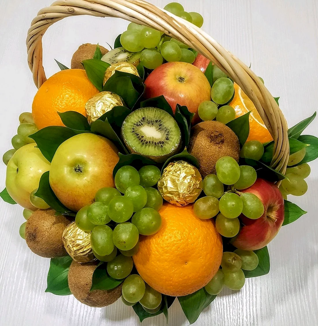 Букет из фруктов