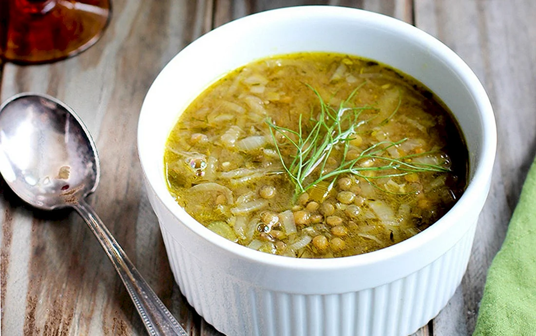 Чечевичный суп с зеленой чечевицей