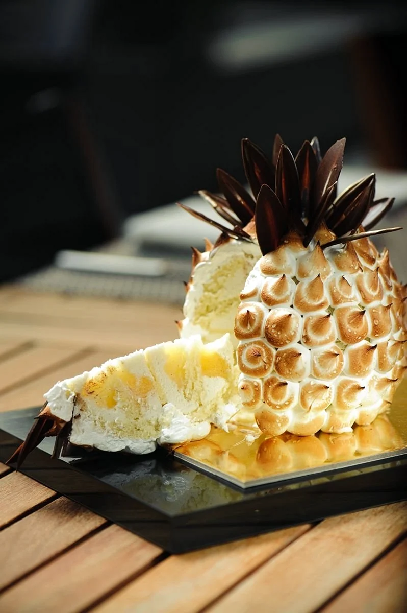 Десерт с ананасом