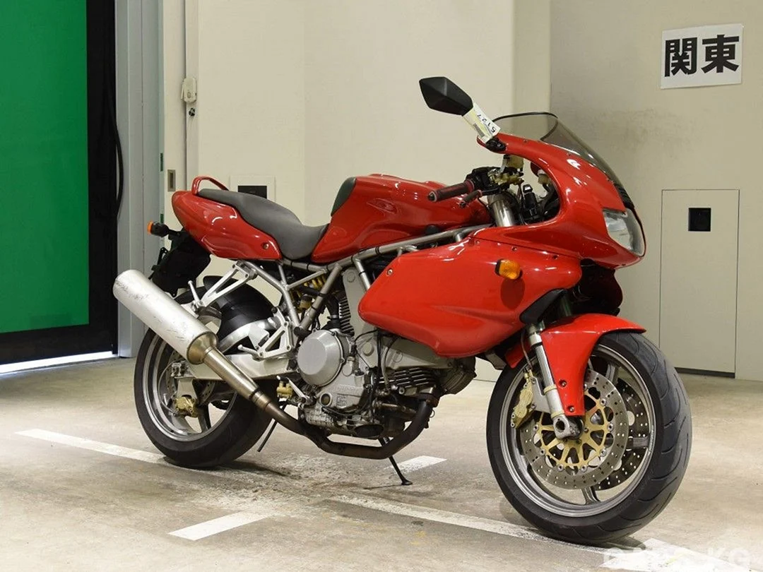 Ducati 900ss 2001