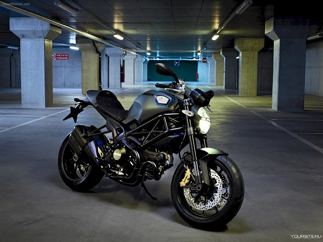 Ducati Monster 1100 EVO Diesel