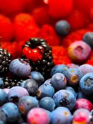 Кислые фрукты и ягоды
