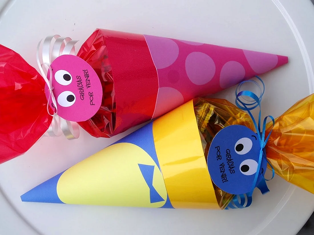 Кулечки с конфетами в детский сад