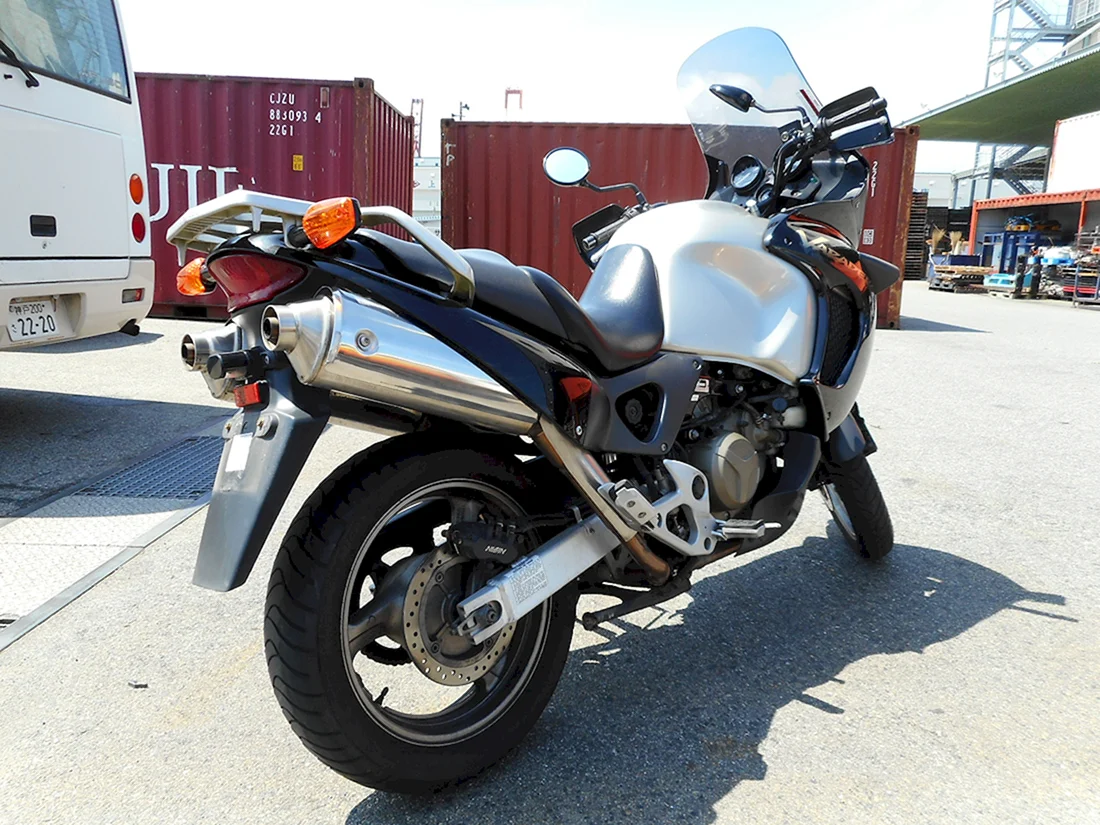 Мотоцикл Honda Varadero 1000