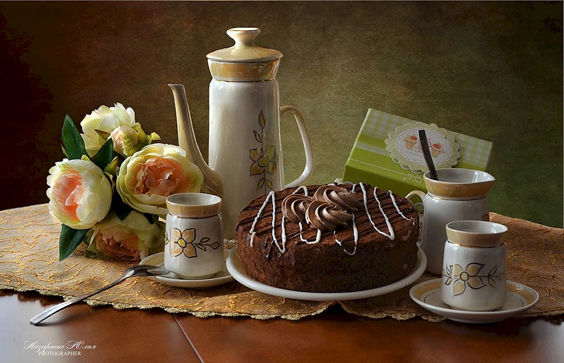 Натюрморты с кофе и пирожными