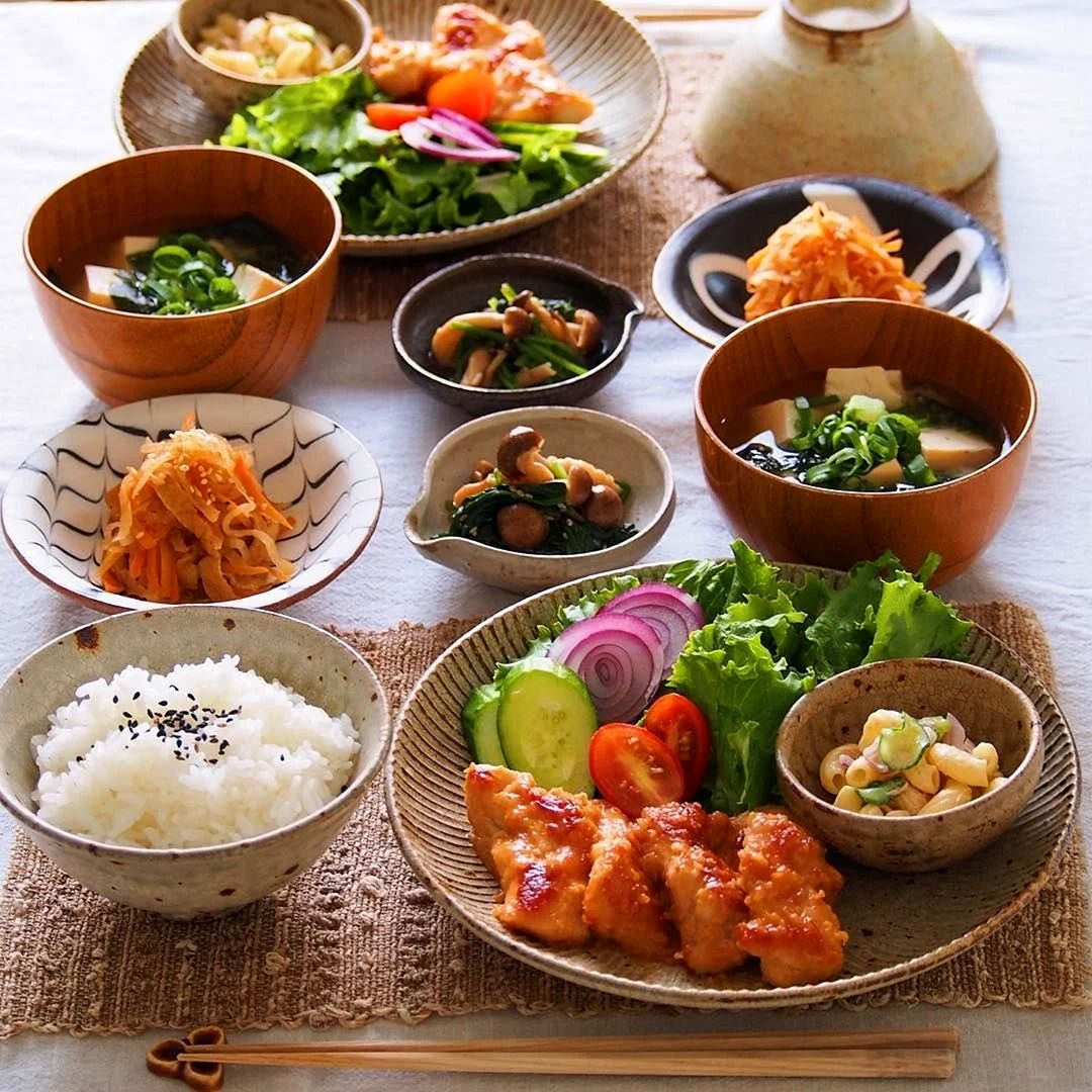 Обед в японском стиле