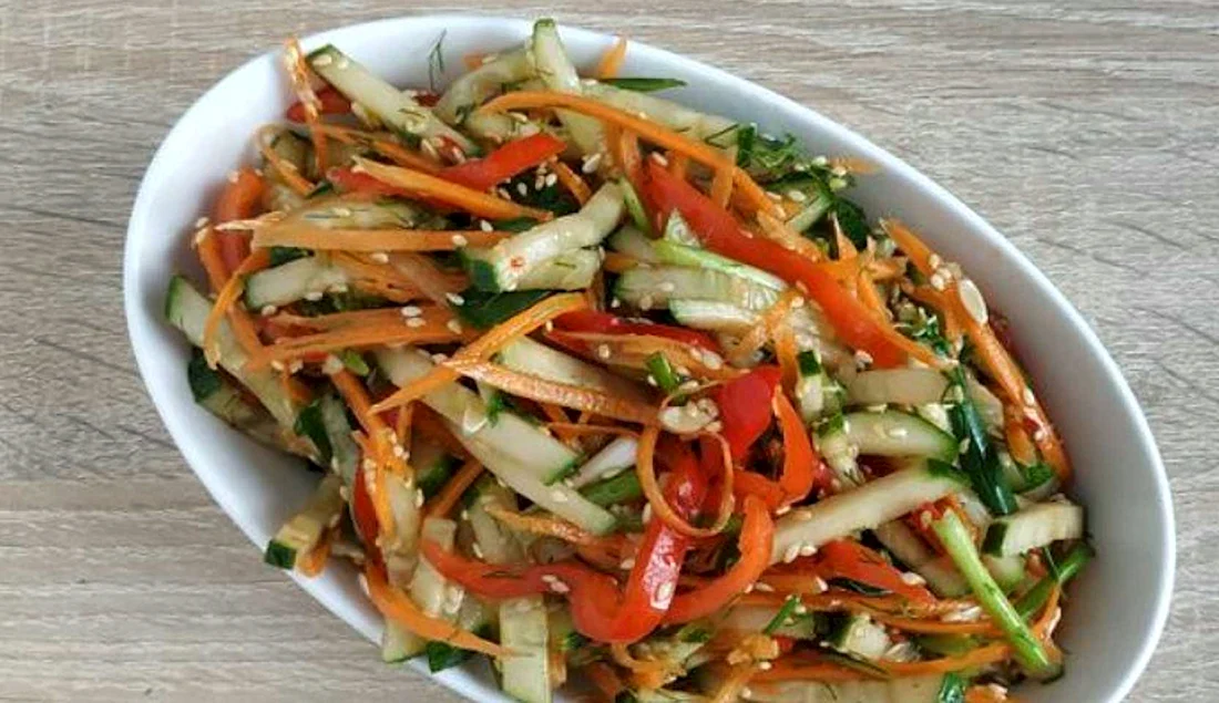 Овощной салат с кунжутом по-корейски