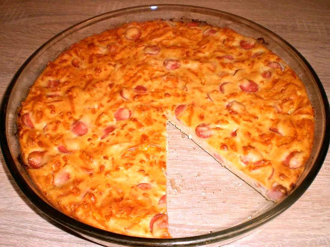 Пирог с сосисками и сыром в духовке