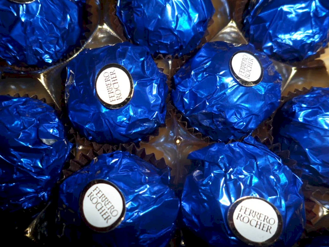 Синие круглые конфеты