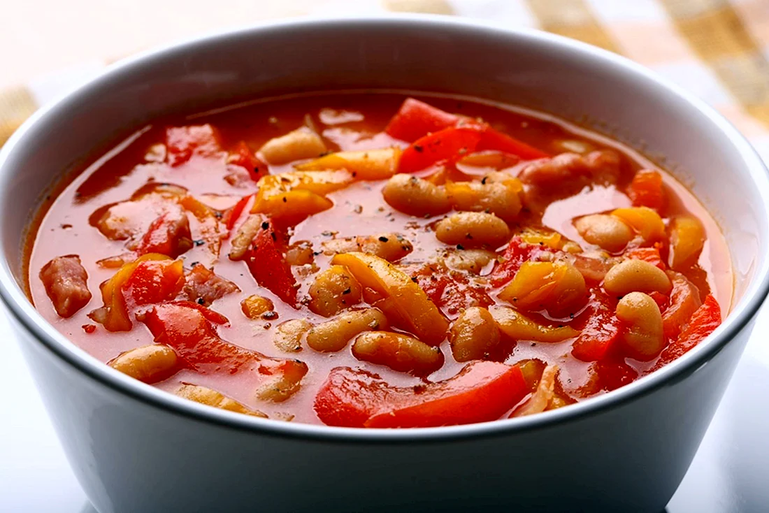 Суп фасолевый из консервированной красной