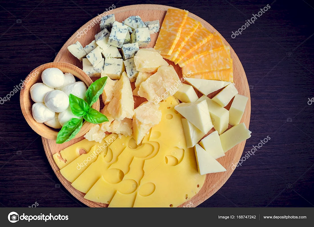Сырная тарелка пармезан моцарелла