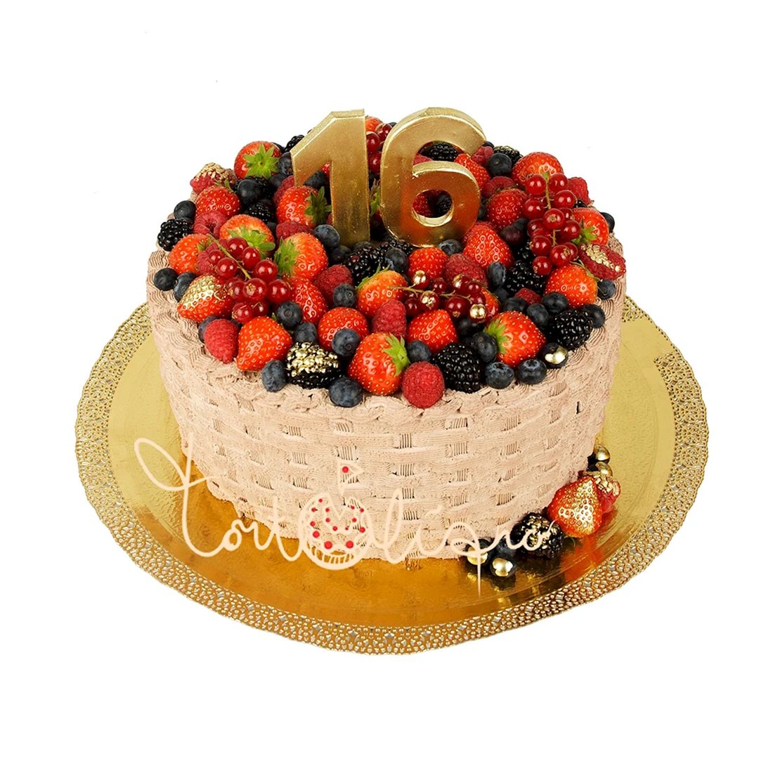 Торт лукошко с ягодами на 20 лет