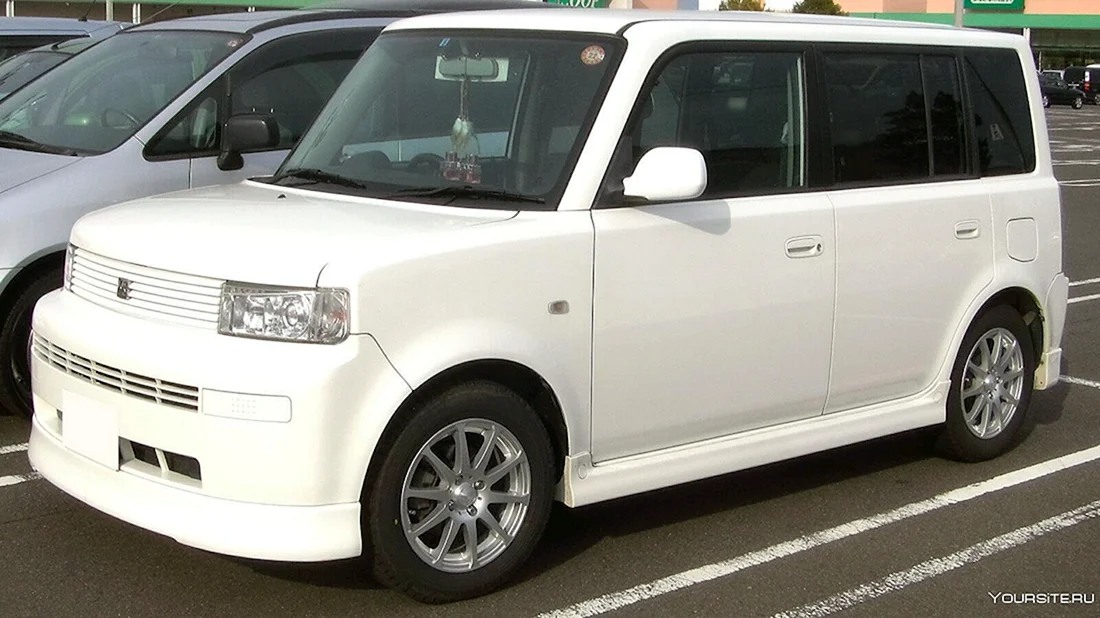 Toyota BB 2005