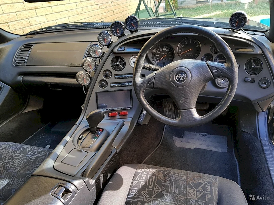 Toyota Supra a80 салон