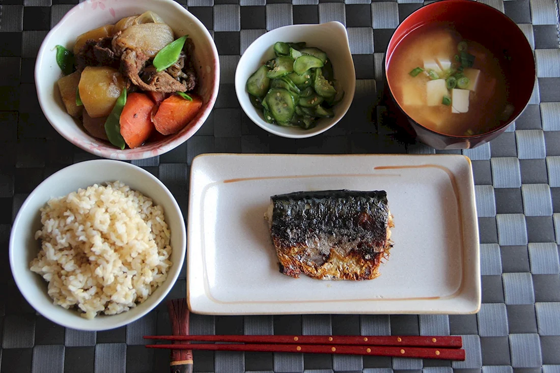 Традиционный японский ужин