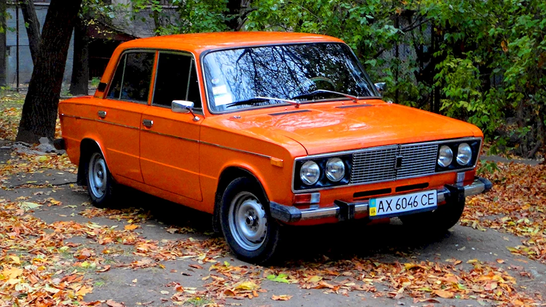 ВАЗ 2106 оранжевая