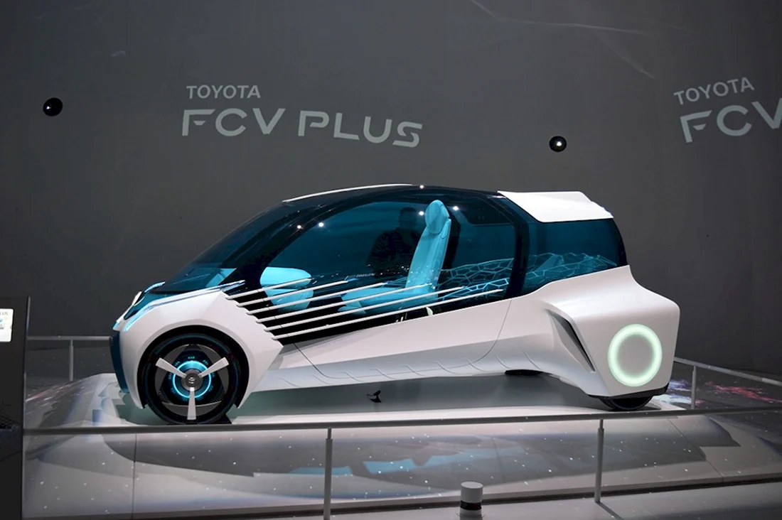 Водородный концепт-кар Toyota FCV Plus