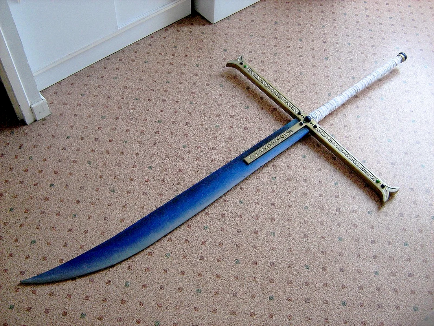 Yoru меч