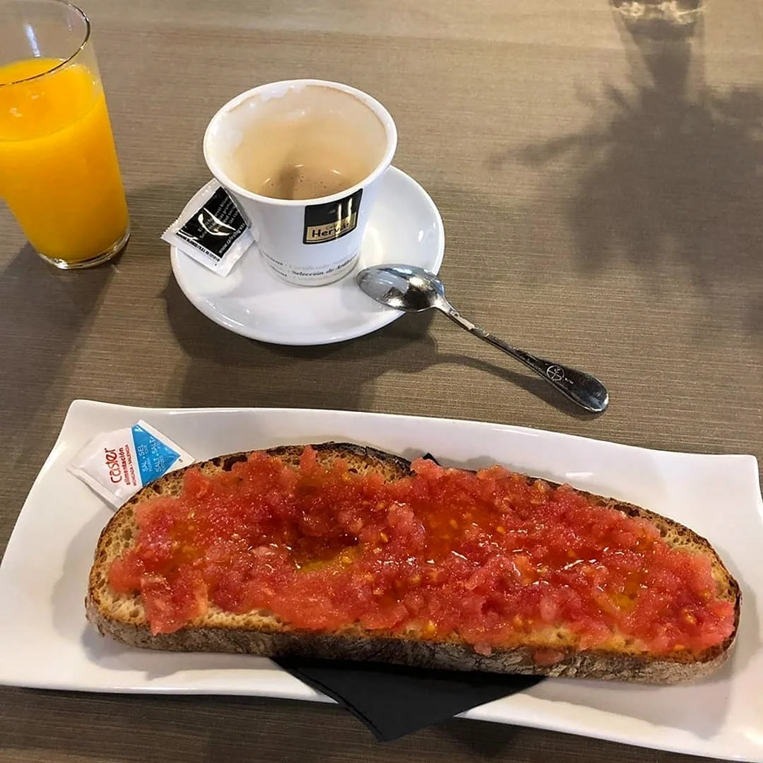 Завтрак в Испании