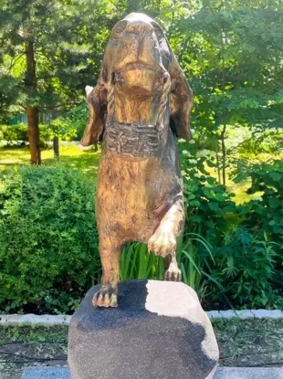 Памятник псу Трезору